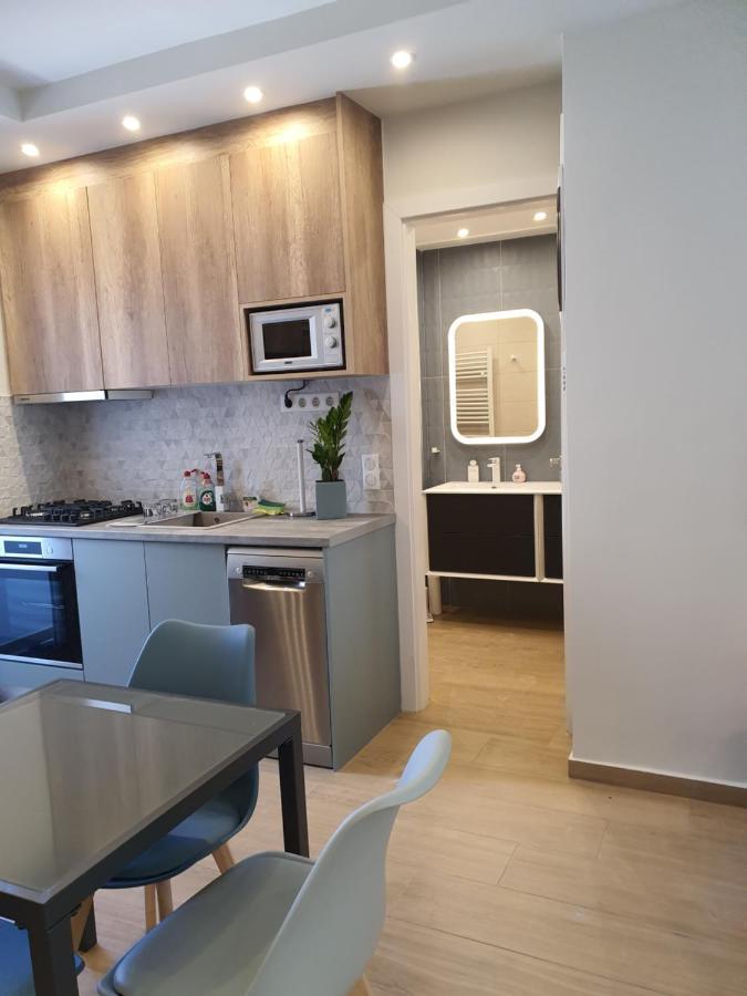 Tony'S Suite With Parking Афины Экстерьер фото